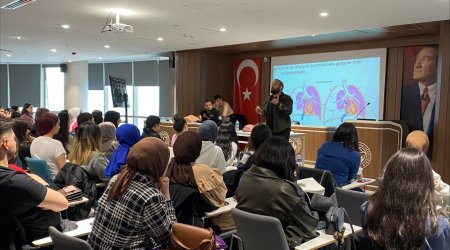 Fenerbahçe Üniversitesi Sağlık Hizmetleri Meslek Yüksek Okulu İlk ve Acil Yardım Programı tarafından '’Mesleki Beceriler Eğitimi ‘’ adlı etkinlik düzenlenmiştir.