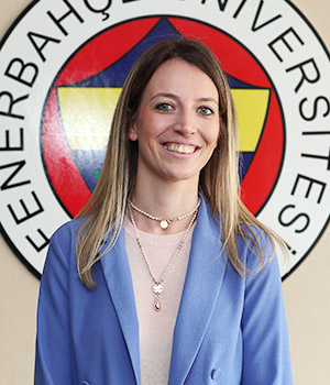 Dr. Öğretim Üyesi Nihan Köseoğlu